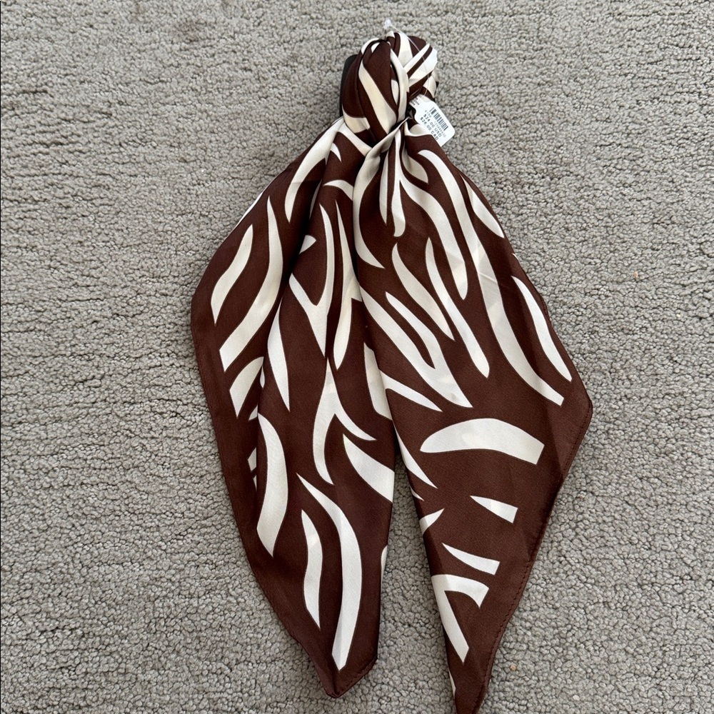 Anthropologie Scarf Claw Clip